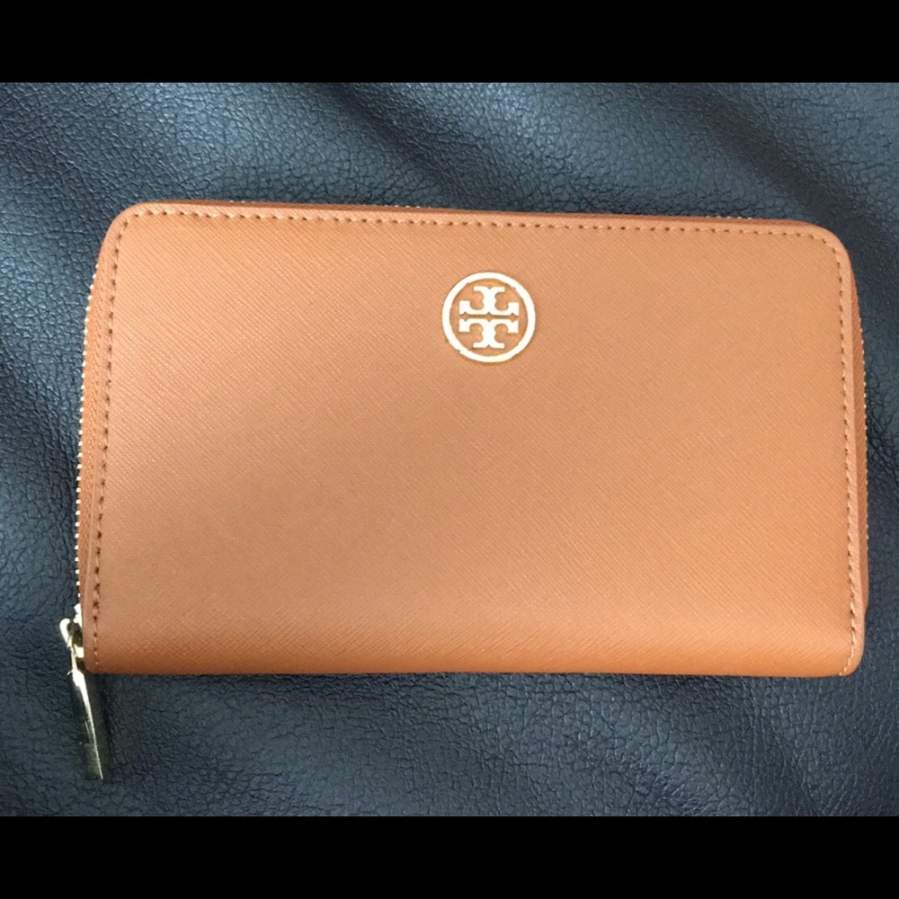 Tory Burch Wallet